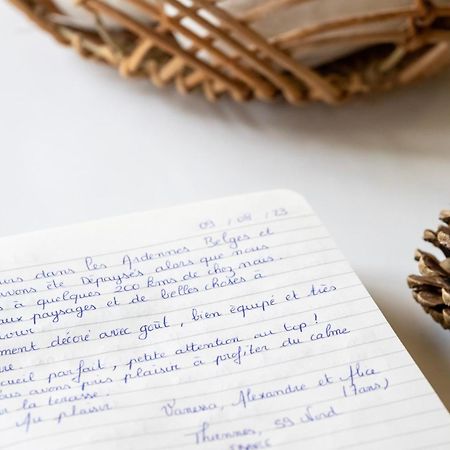 Laissez-Vous Enchanter Par La Vallee De La Meuse Hastiere-par-dela エクステリア 写真